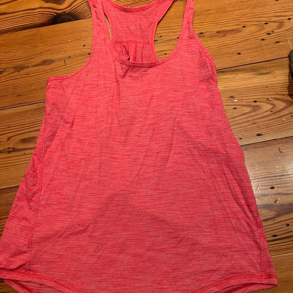 Lululemon red women's tank